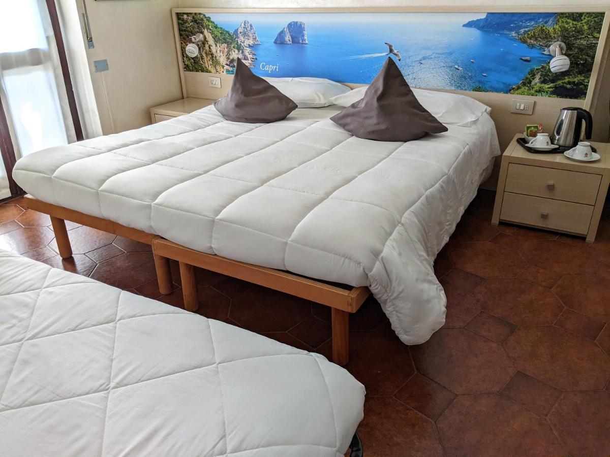 Hotel Montecarlo Кастелланца Экстерьер фото