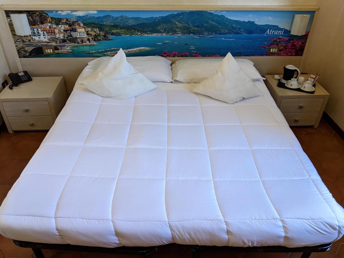 Hotel Montecarlo Кастелланца Экстерьер фото